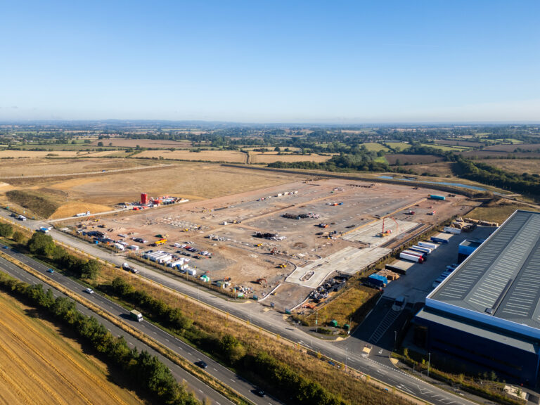 Latest Photos - MPN 761 2