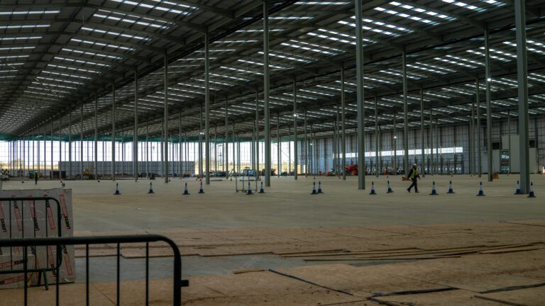 Latest Construction Images MPN 761 7