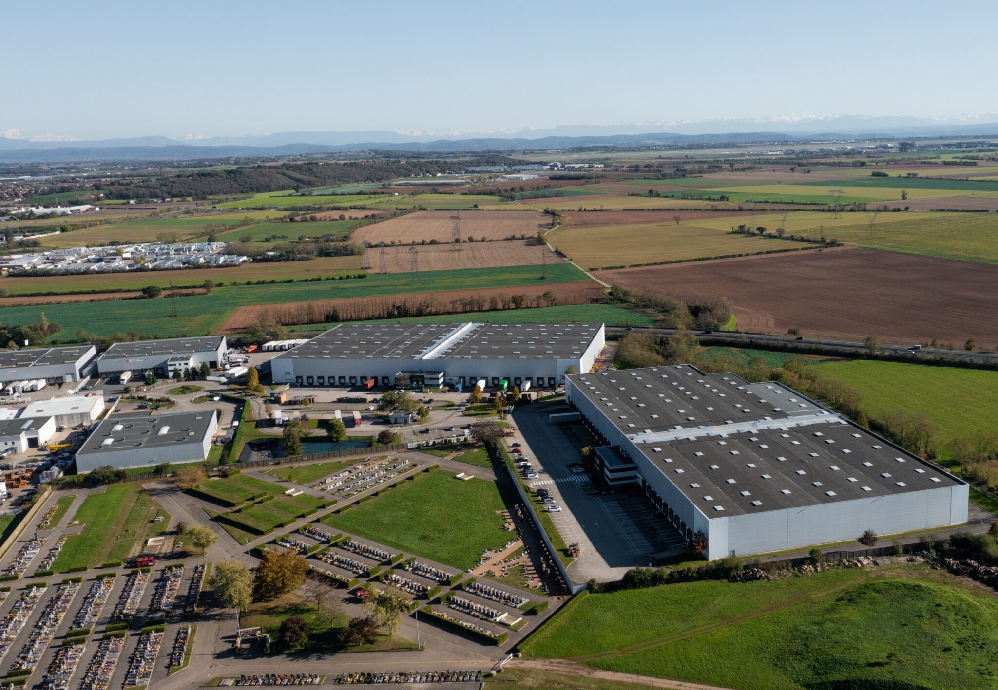 Lyon Logistics Park 1 & 2